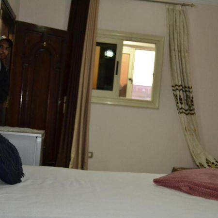 Aladdin Pyramids City Cairo Exterior photo